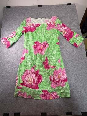 Lilly Pulitzer Green and Pink Koi Fish and Lotus Blossom Shift Dress Size 2
